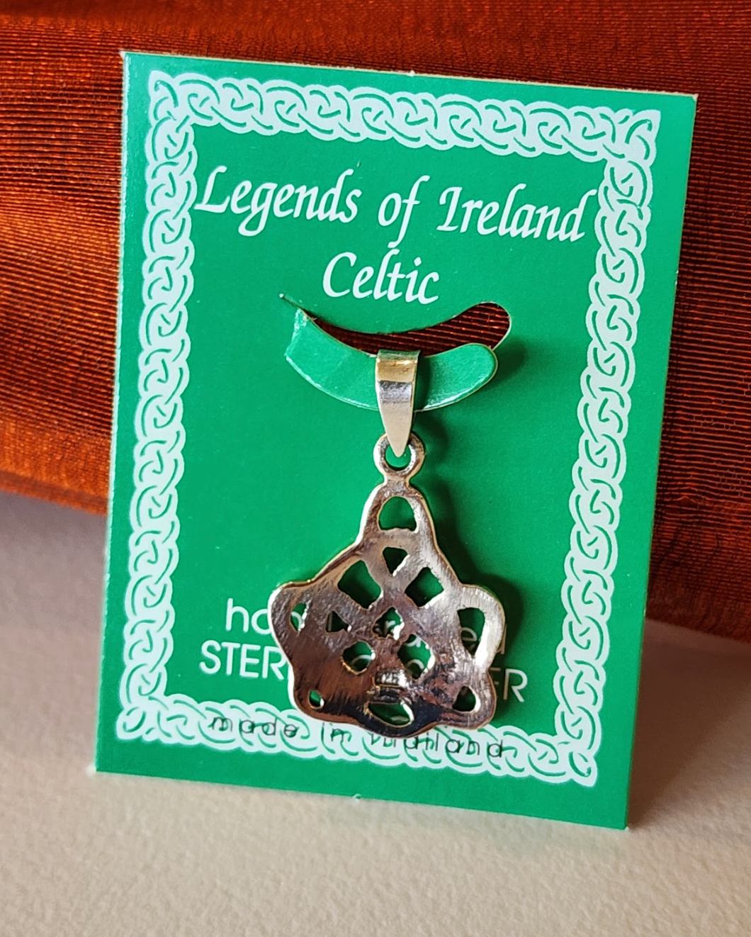 .925 Sterling Silver Celtic Knot Pendant