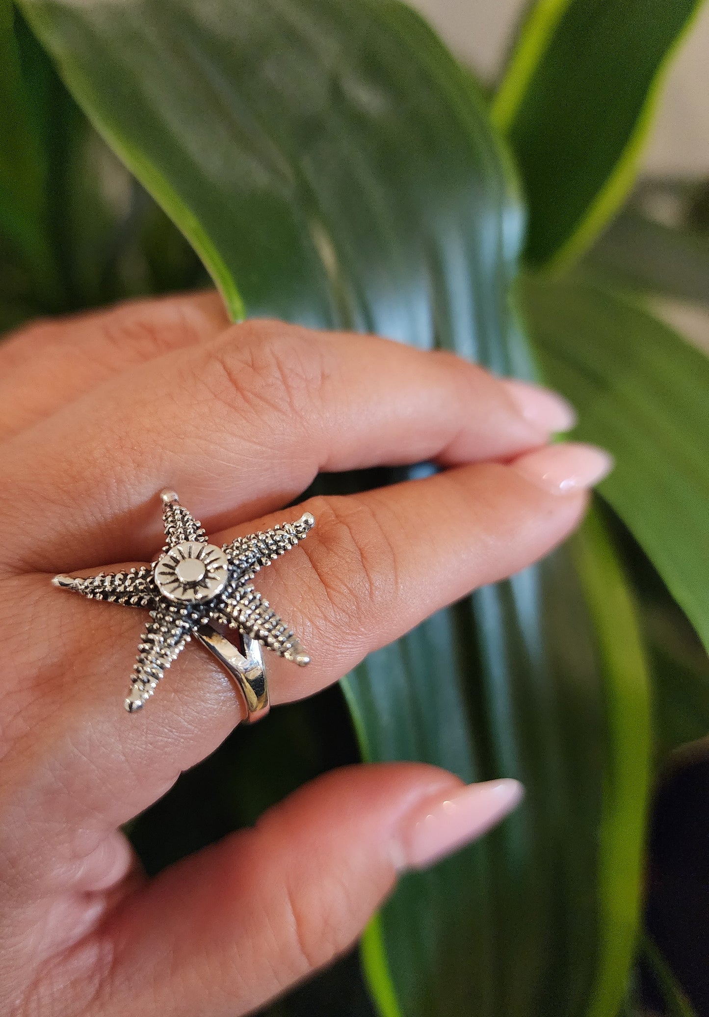 .925 Sterling Silver Starfish Size 6 Ring