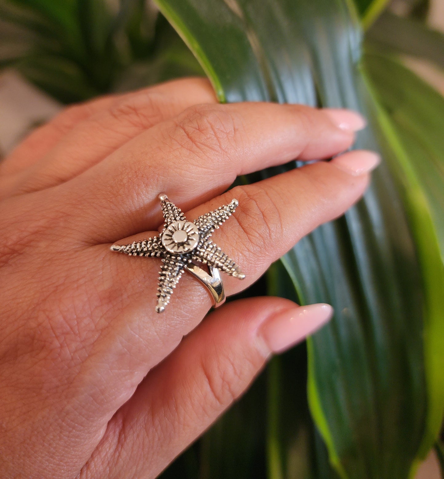.925 Sterling Silver Starfish Size 6 Ring