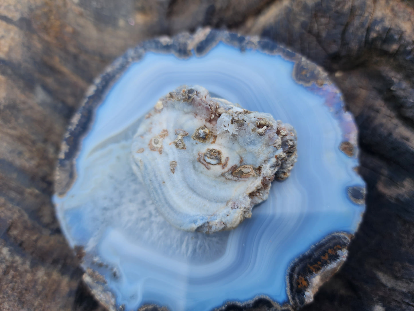 Chalcedony Drusy Quartz Gemstone