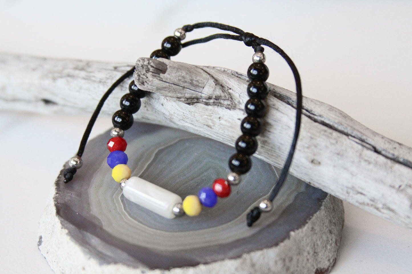 Tricolor Black Coral Beads Macramé Adjustable Bracelet