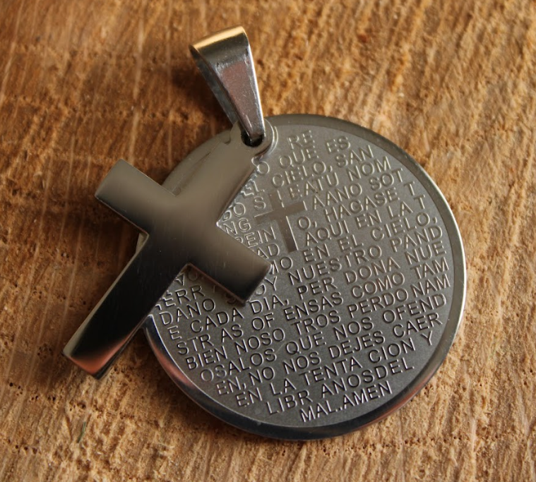 Lord's Prayer (Spanish) Stainless Steel Coin Pendant with Cross