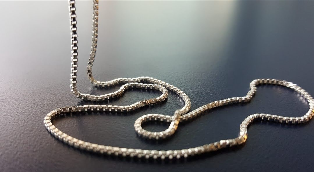 Sterling Silver Box-Link Chain in 14", 16", 18", 20", 22", 24"