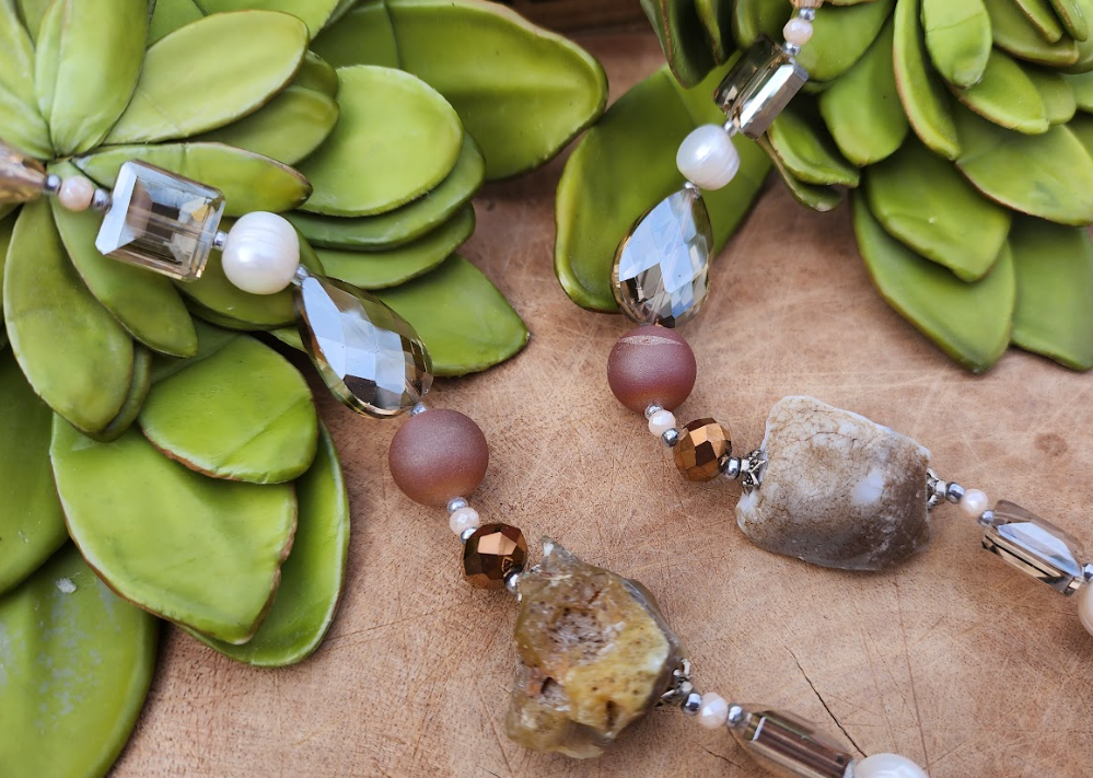 Raw Agate Gemstone Crystal Necklace